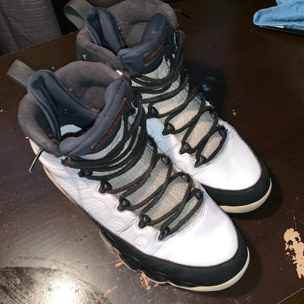 Air Jordan “Space Jam” 9s